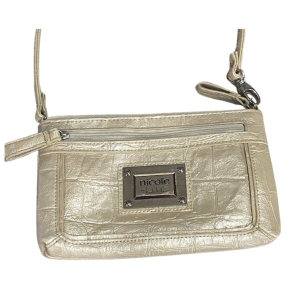 Nicole By Nicole Miller Wristlet Metallic Tan Excellent Condition, Small Clutch - Picture 6 of 12